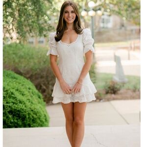 Elegant White Lace Dress